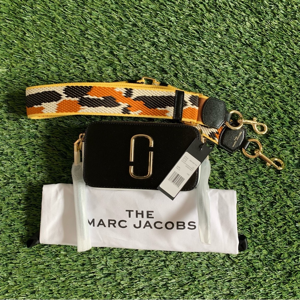 Marc Jacobs The Snapshot Bag Black/Honey Ginger Multi Brand with Dustbag & Strap